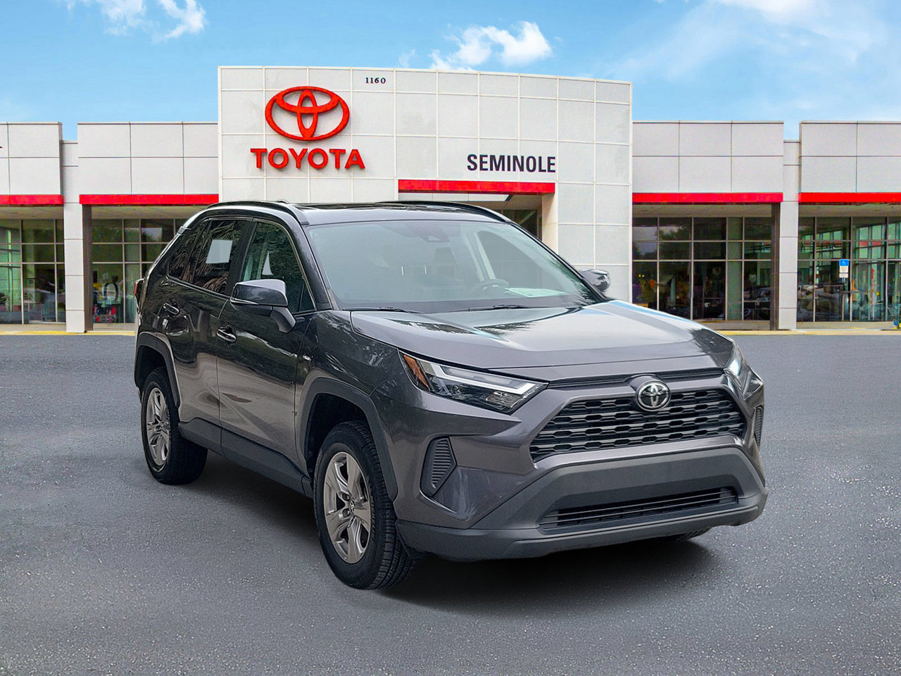 Used 2022 Toyota RAV4 XLE SUV