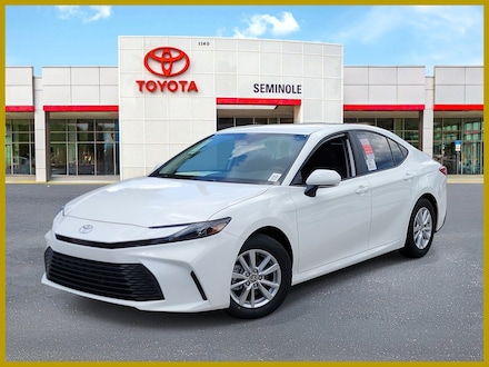 2025 Toyota Camry LE Sedan