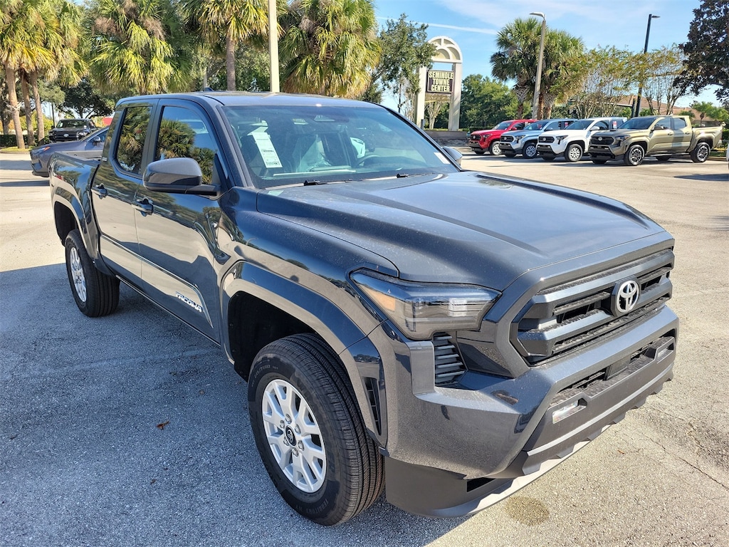 New 2025 Toyota Tacoma SR5 Truck Double Cab