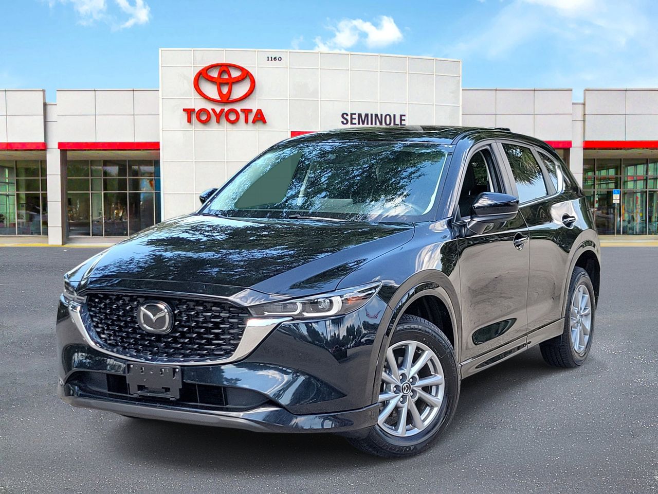 2025 Mazda CX-5 S Preferred package Auto AWD's photo
