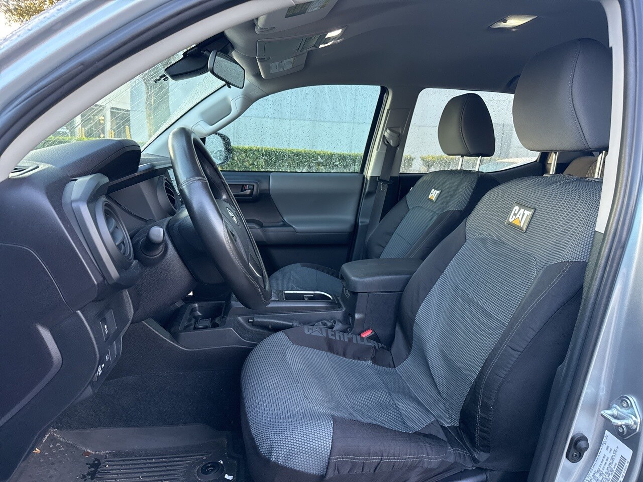 2023 Toyota Tacoma SR photo 4