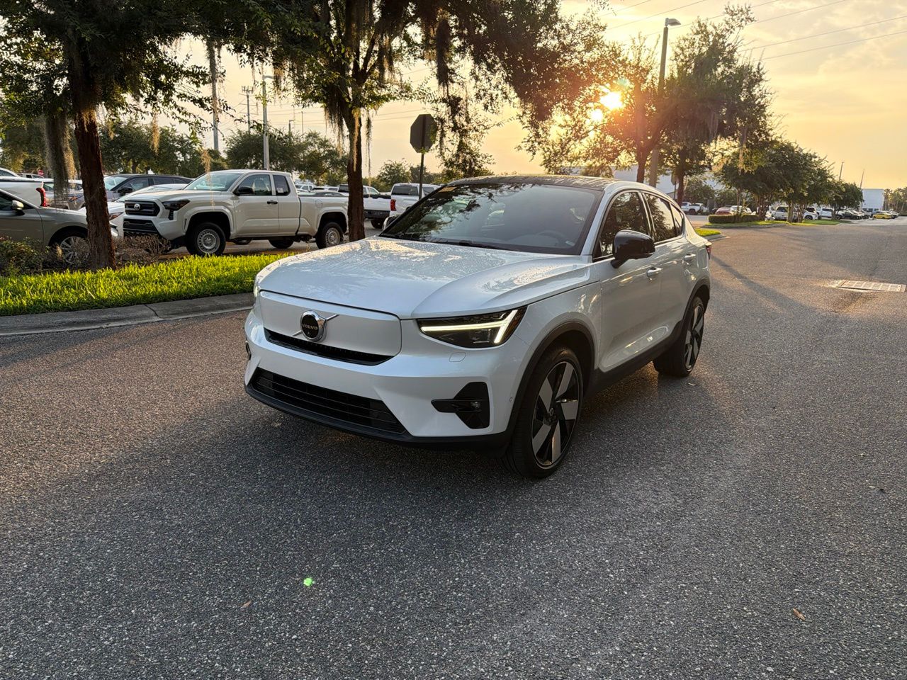 2023 Volvo C40 P8 Recharge Ultimate AWD's photo