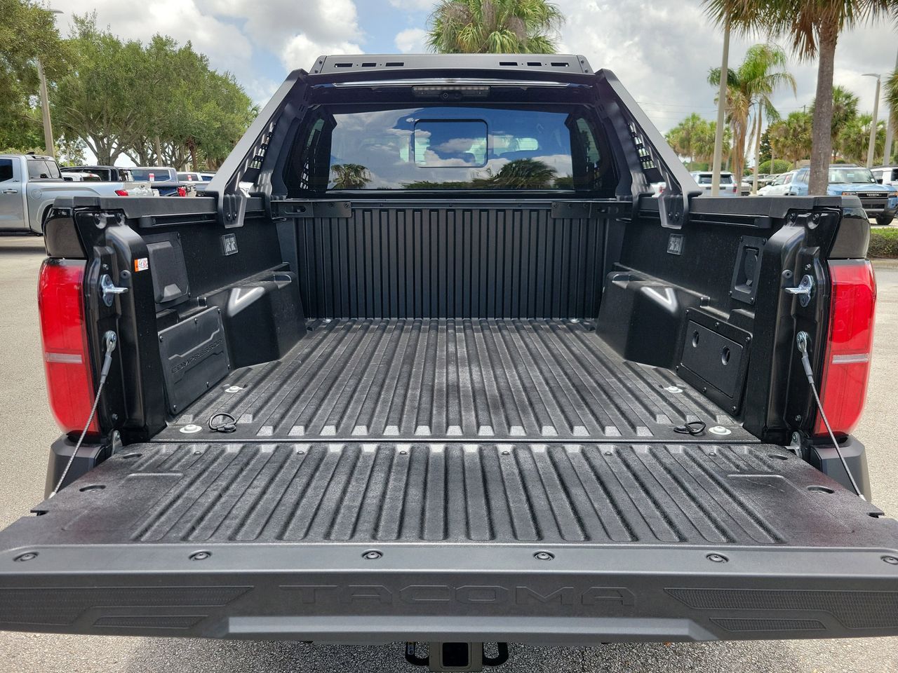 2026 Toyota Tacoma Trailhunter - Photo 8