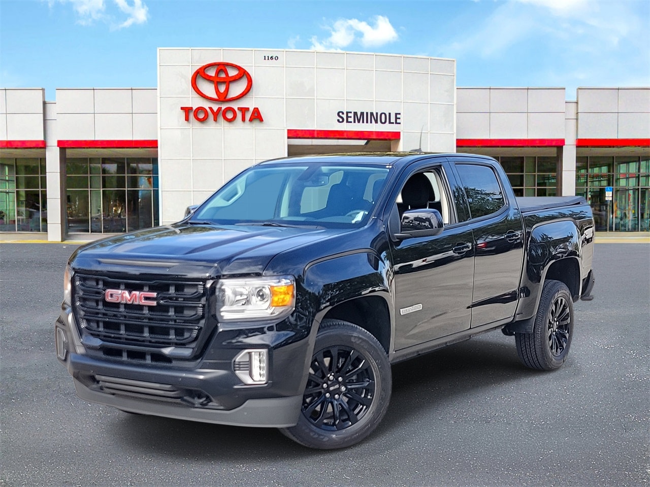 2022 GMC Canyon Elevation's photo