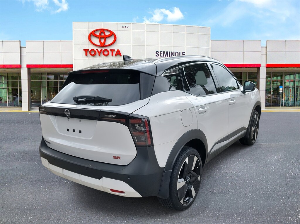 Used 2025 Nissan Kicks SR SUV