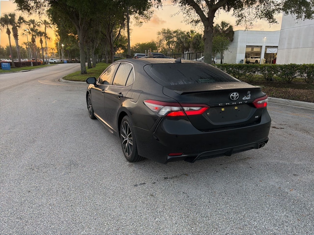 Used 2023 Toyota Camry SE Sedan