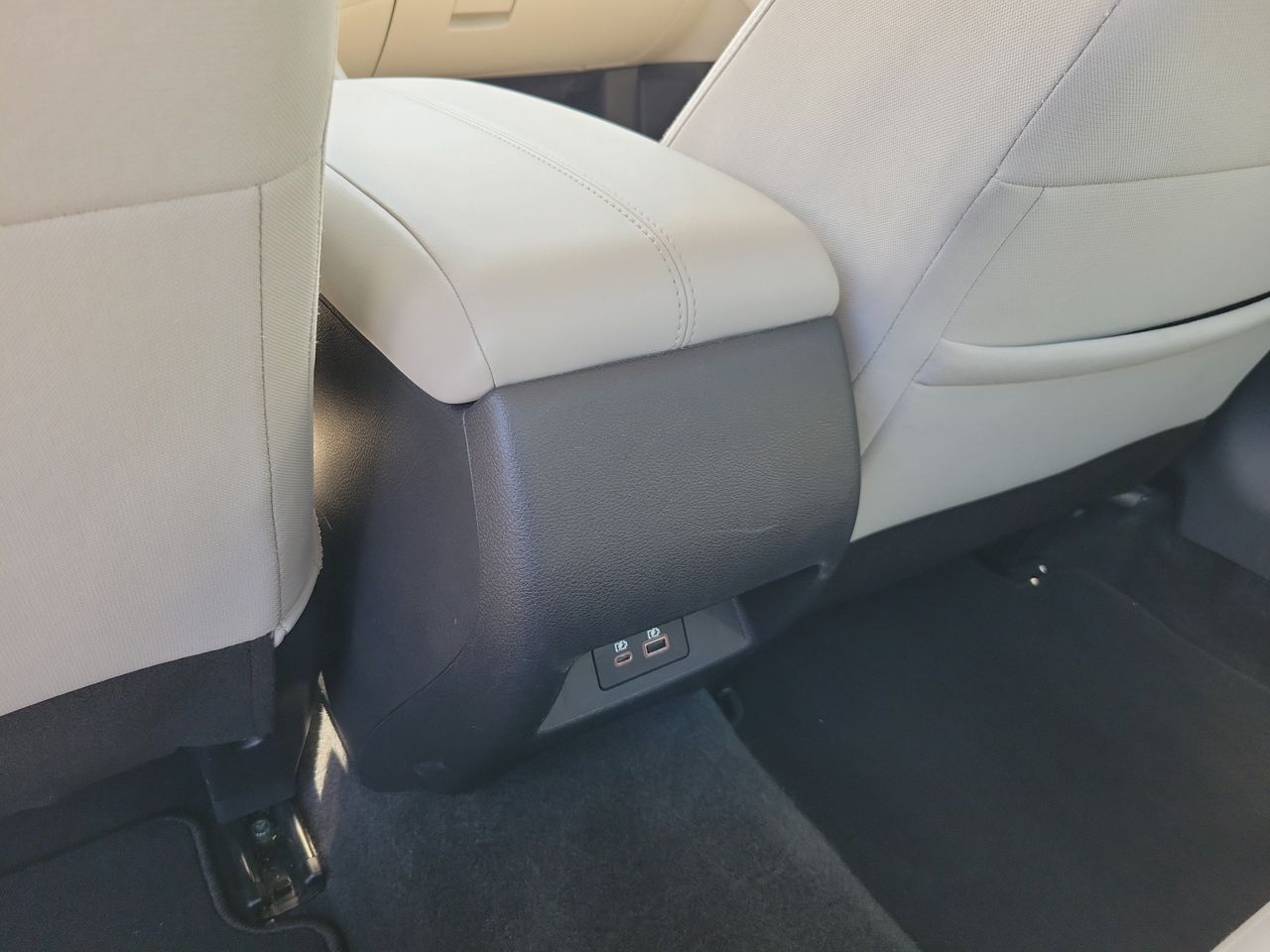 2025 Nissan Altima SV - Photo 10