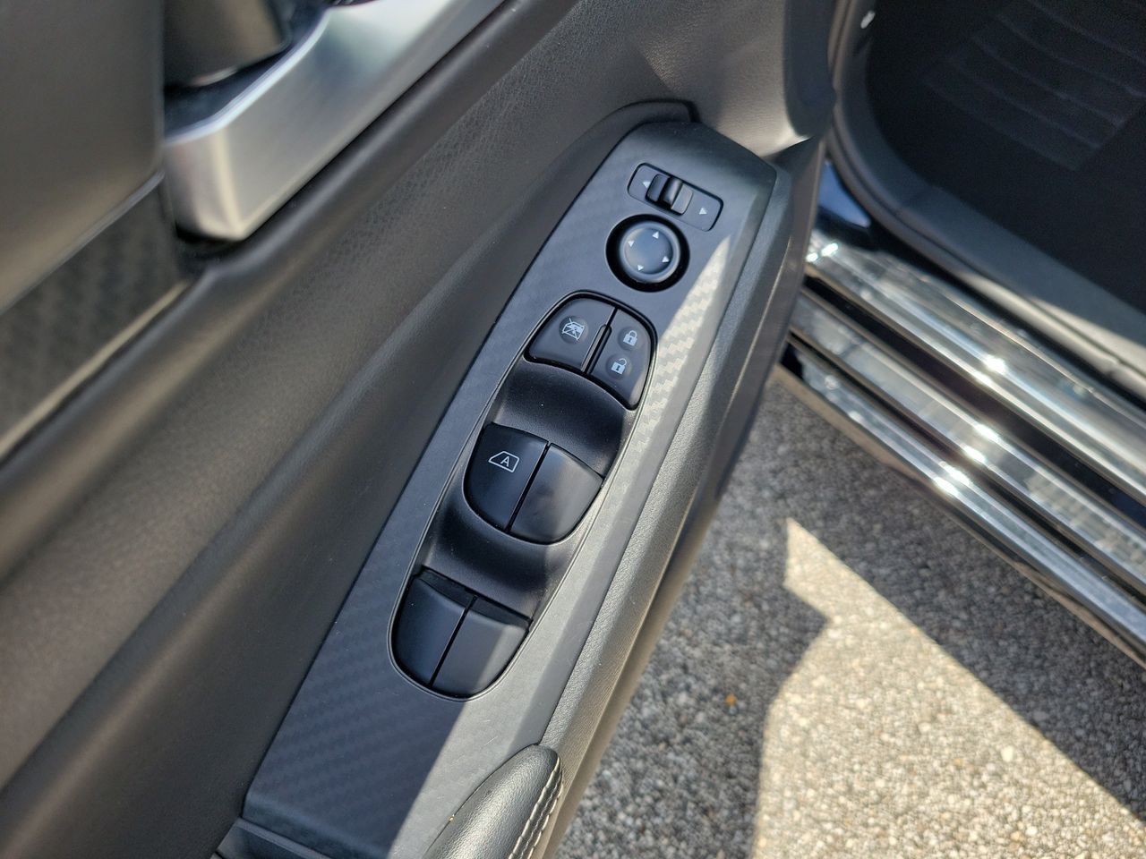 2025 Nissan Altima SV - Photo 13