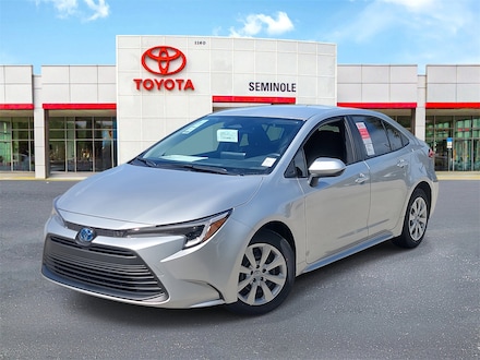 2025 Toyota Corolla Hybrid LE Sedan