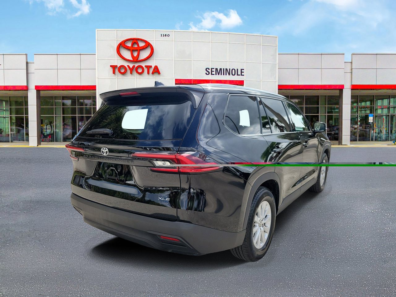 Used 2025 Toyota Grand Highlander XLE SUV