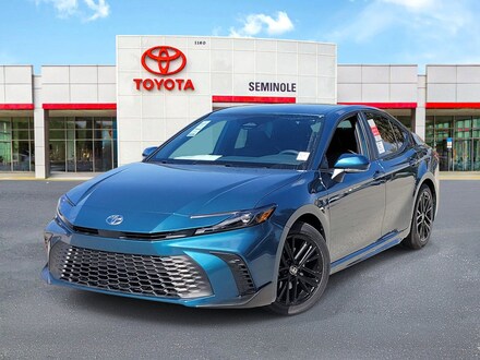 2026 Toyota Camry SE Sedan