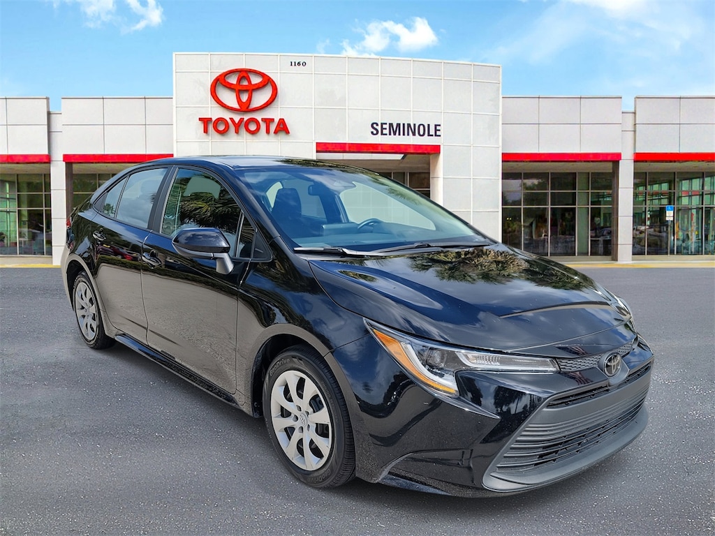 Used 2024 Toyota Corolla LE Sedan