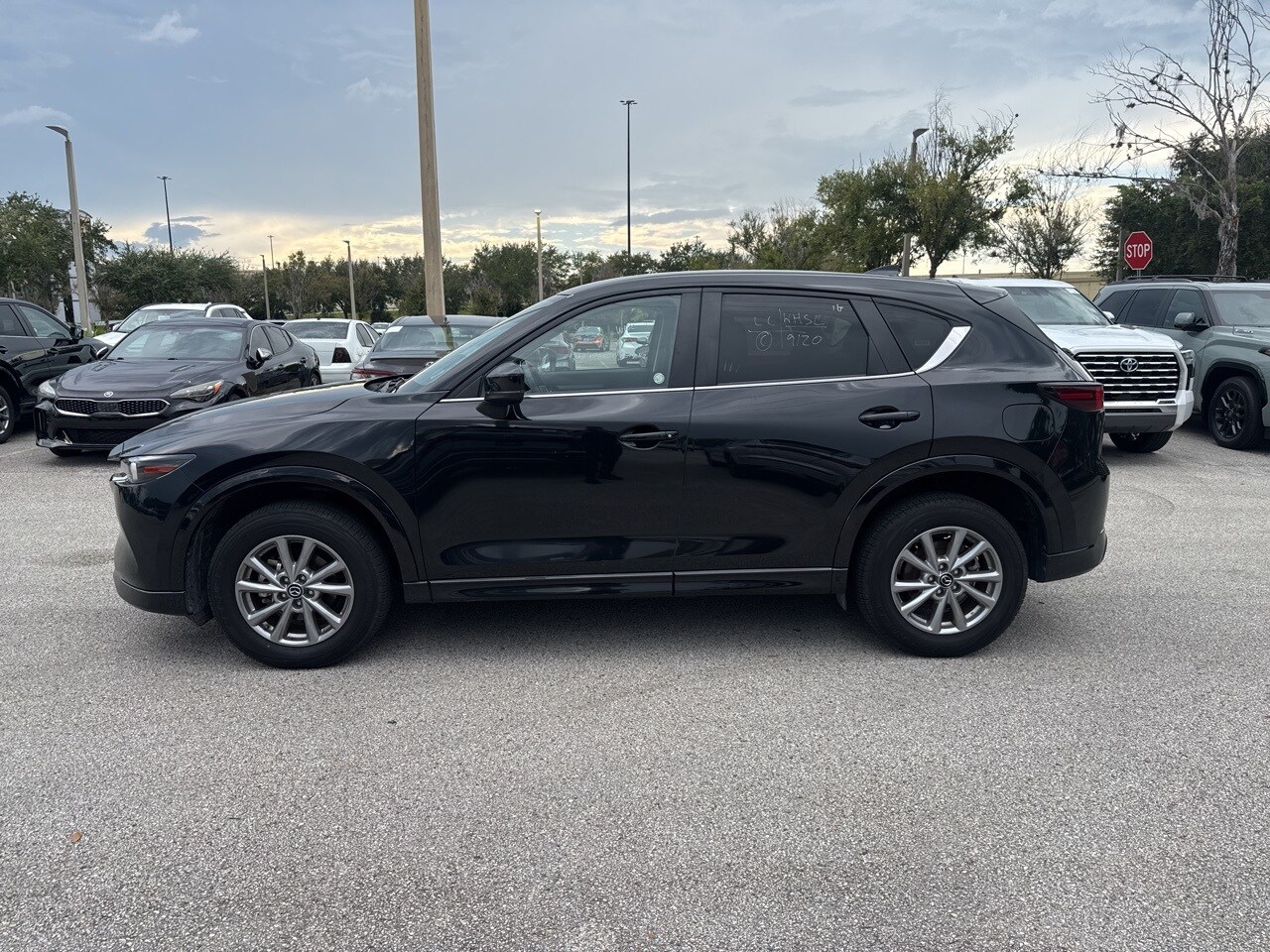 2024 Mazda CX-5 Select photo 2