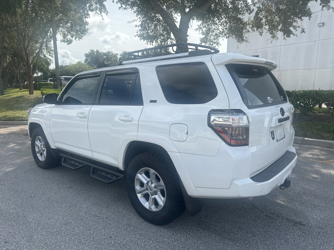 2019 Toyota 4Runner SR5 Premium photo 2