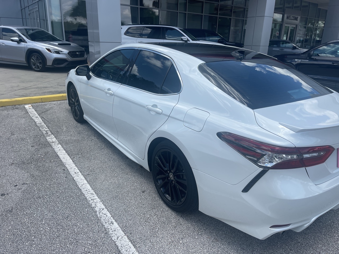 Used 2021 Toyota Camry XSE with VIN 4T1K61AK1MU539685 for sale in Irving, TX