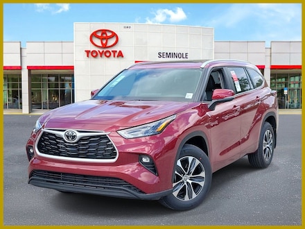 2026 Toyota Highlander XLE SUV
