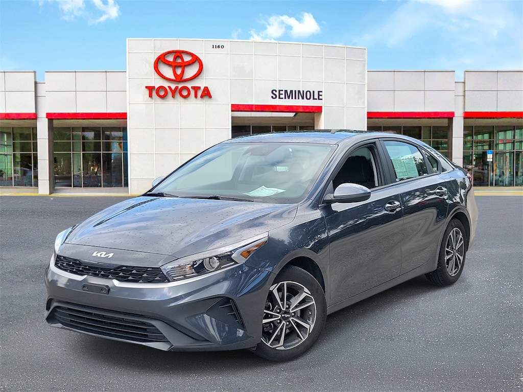 Used 2024 Kia Forte LXS Sedan