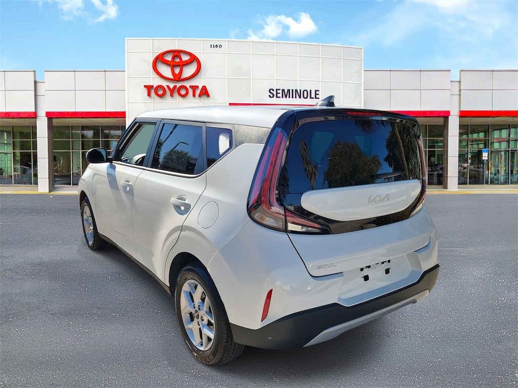 Used 2025 Kia Soul LX Hatchback