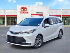 2025 Toyota Sienna XLE 7 Passenger Van Passenger Van