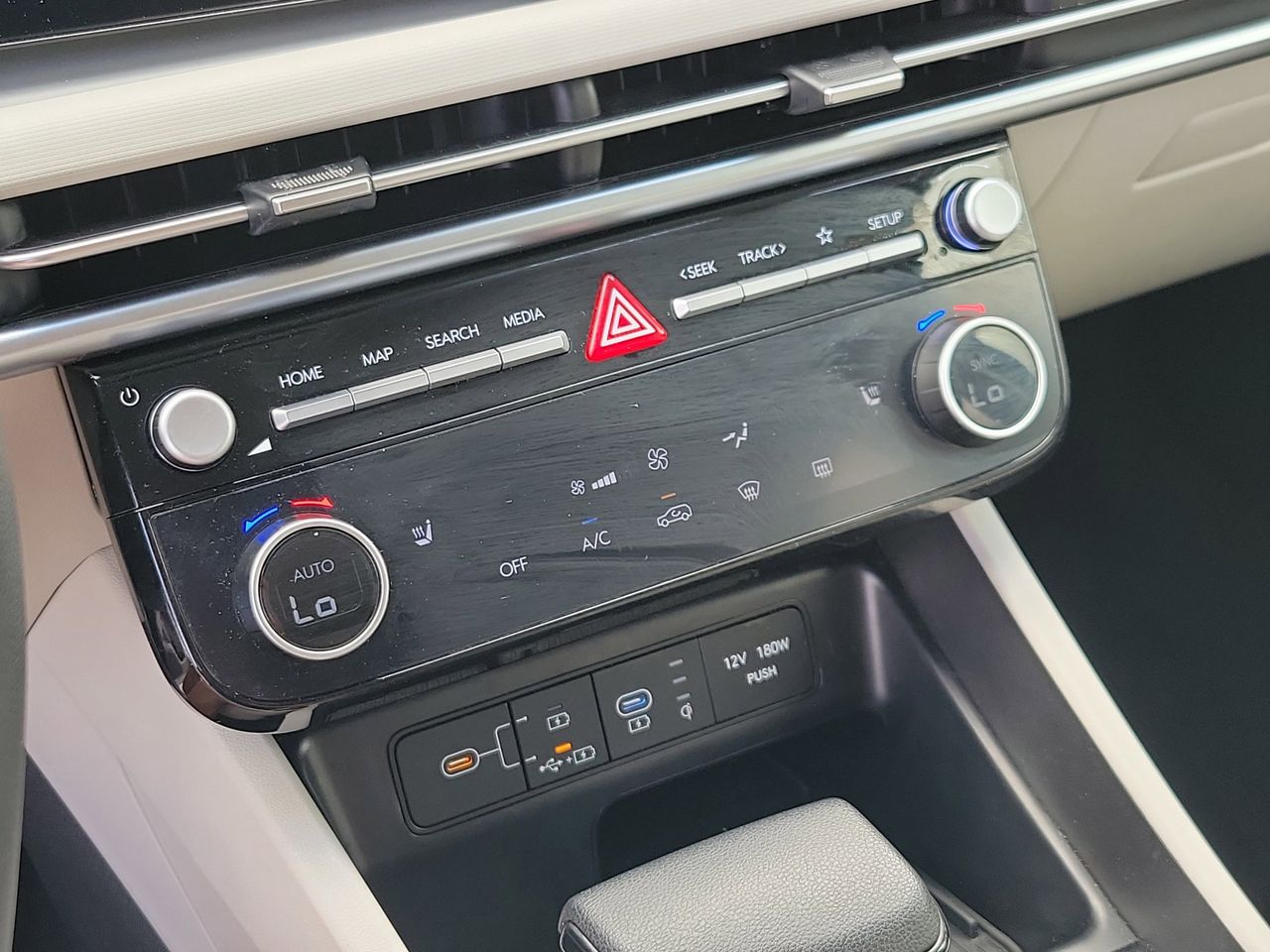 2025 Hyundai Tucson SEL - Photo 26