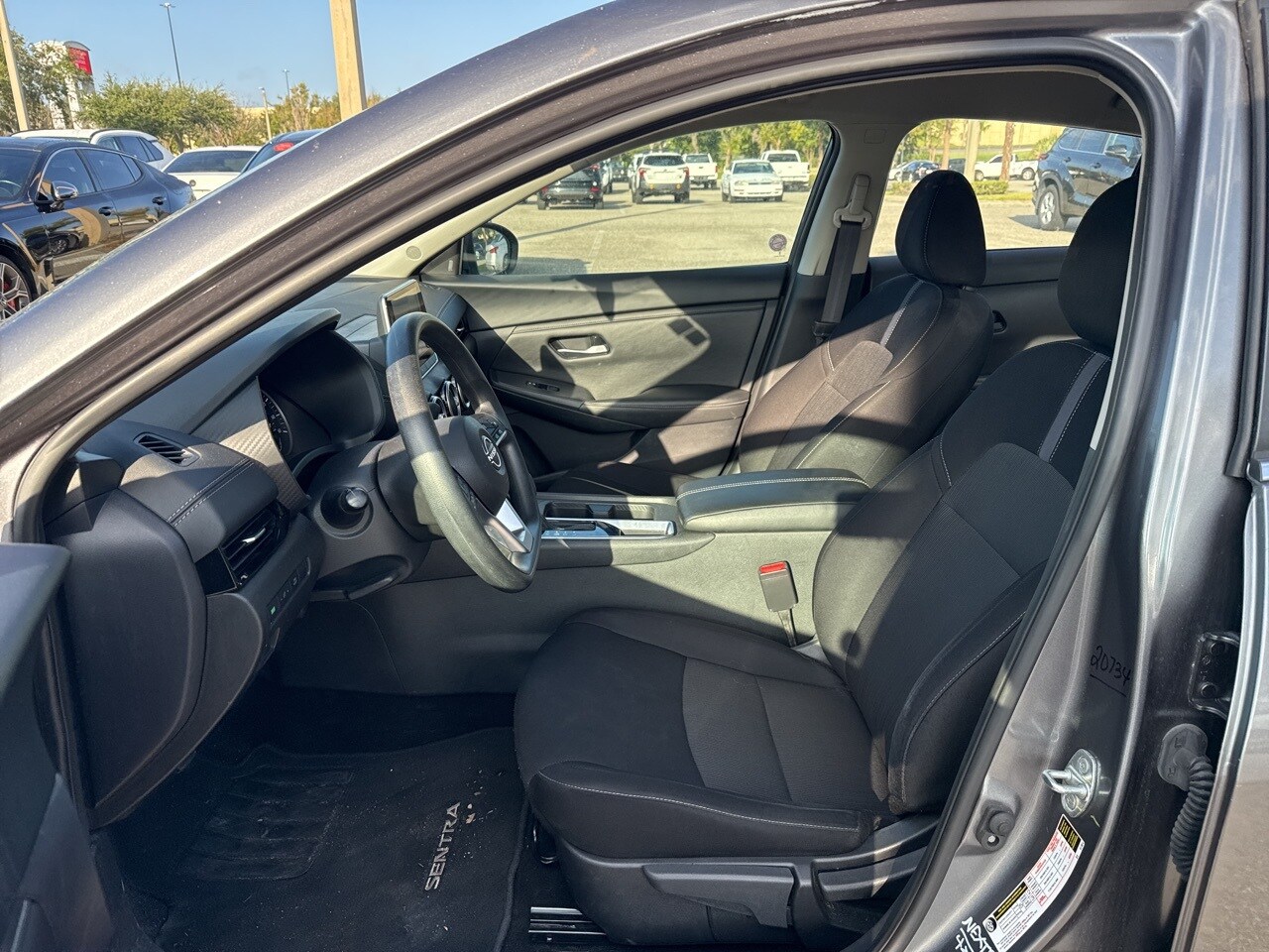2024 Nissan Sentra SV photo 3