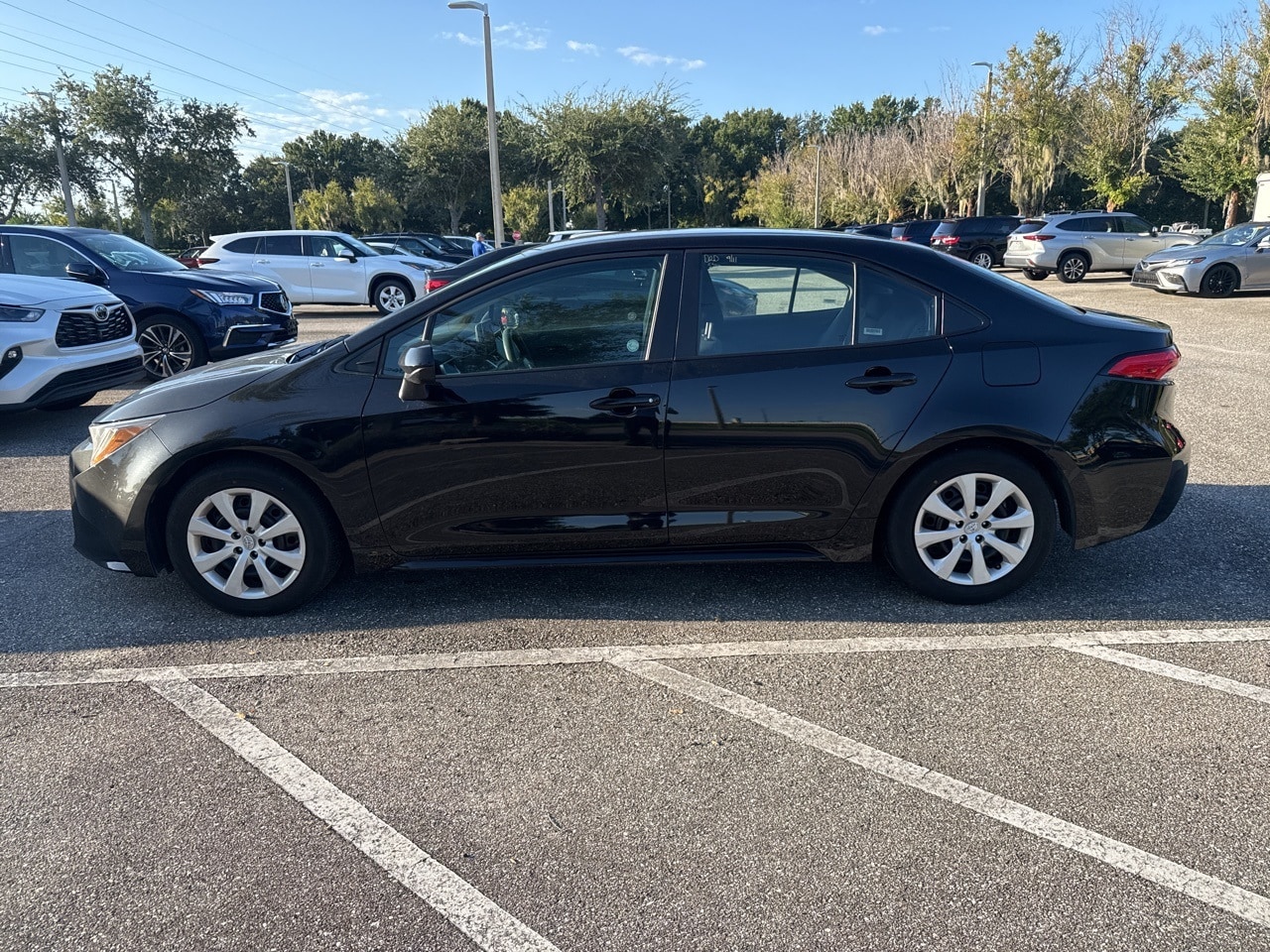 Used 2024 Toyota Corolla LE with VIN 5YFB4MDE7RP184253 for sale in Northfield, Minnesota