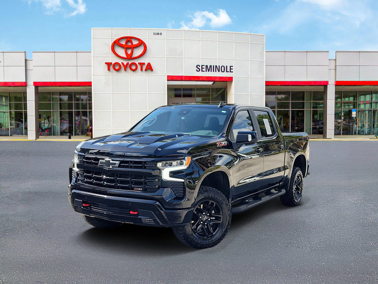 2026 Chevrolet Silverado 1500 LT Trail Boss Crew Cab 4WD