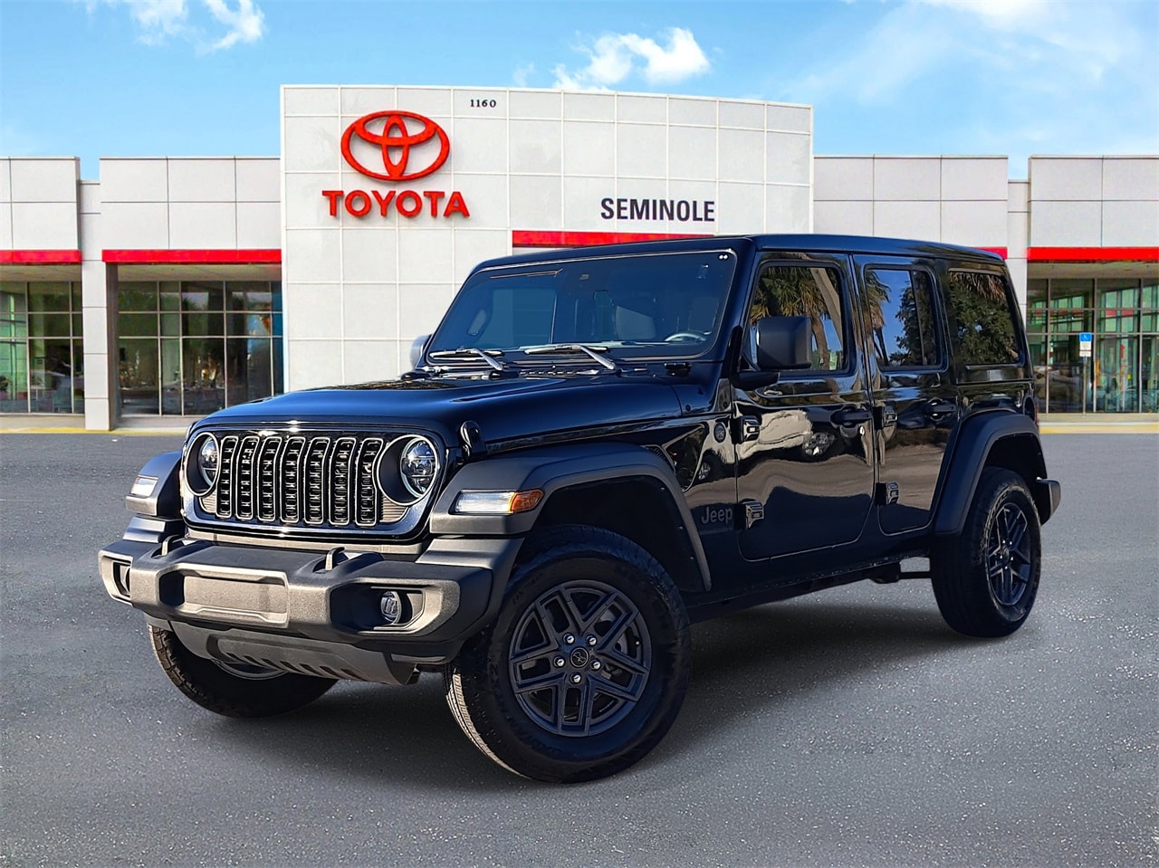 2024 Jeep Wrangler 4-Door Sport S's photo