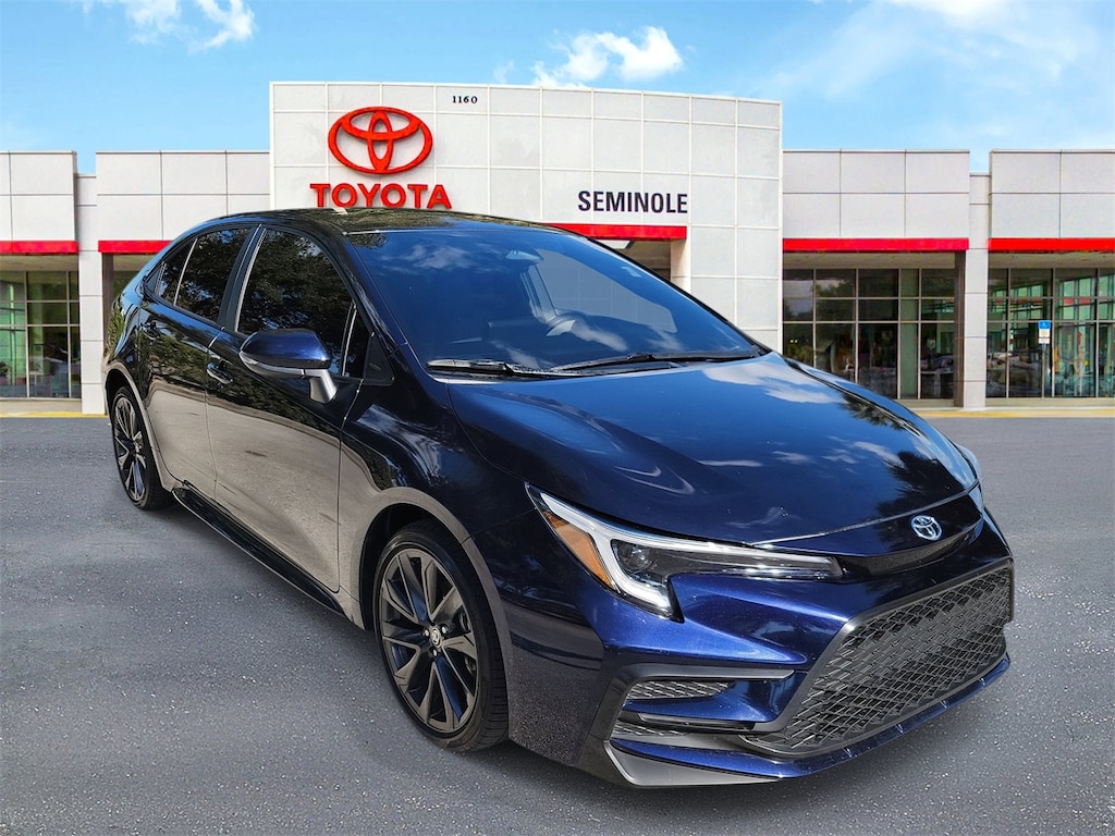 Used 2023 Toyota Corolla SE Sedan