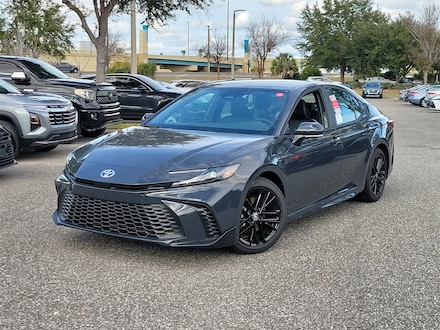 2026 Toyota Camry SE Sedan