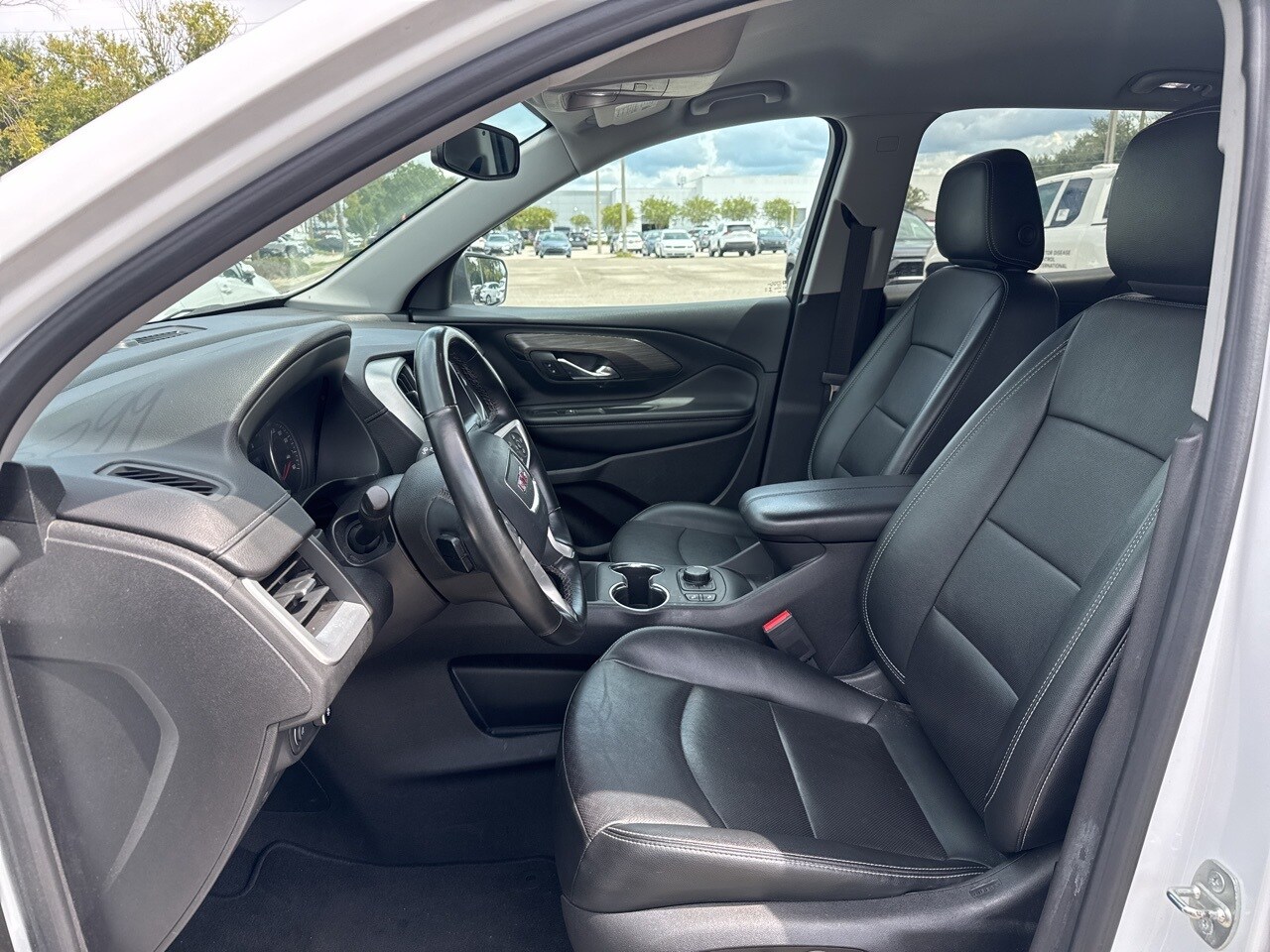 2023 Gmc Terrain SLT photo 2