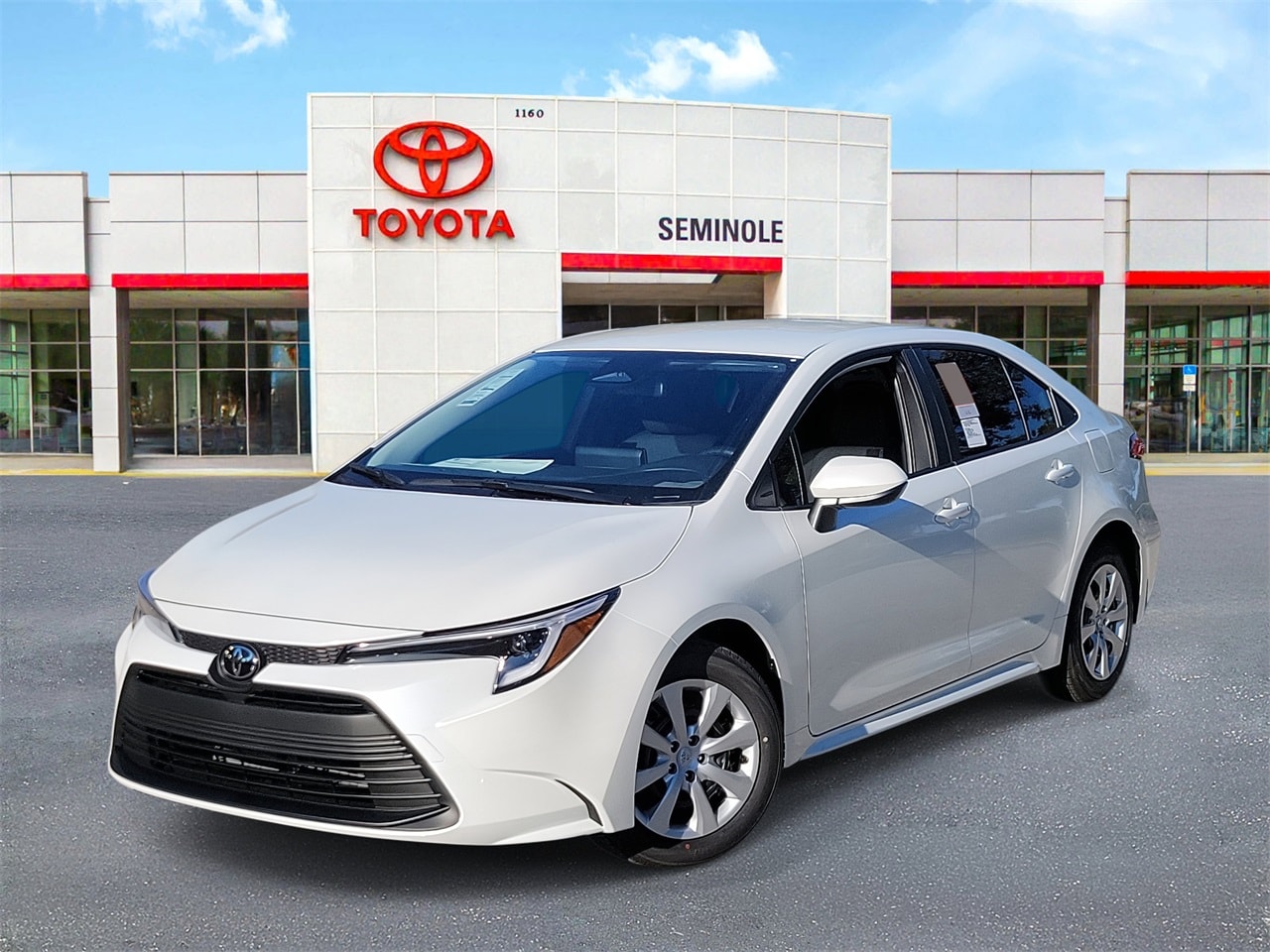 2026 Toyota Corolla LE's photo