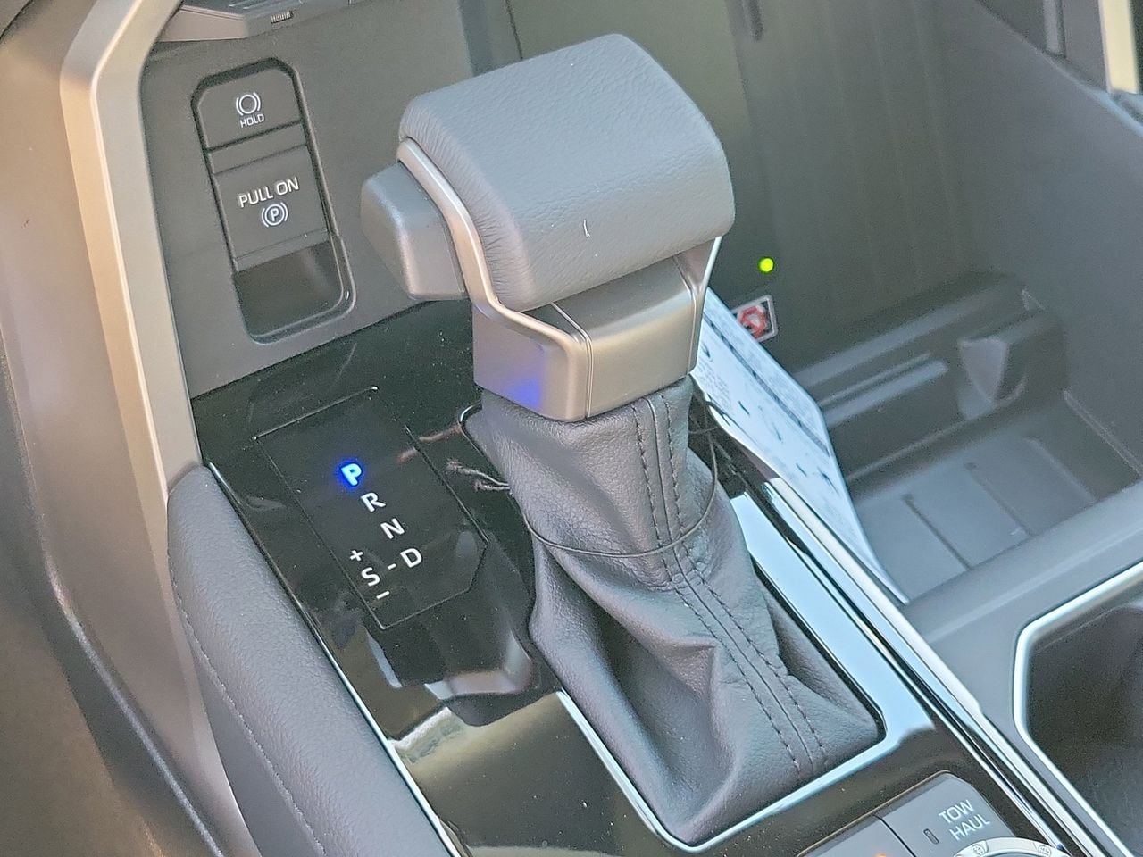 2026 Toyota Tundra Limited - Photo 25