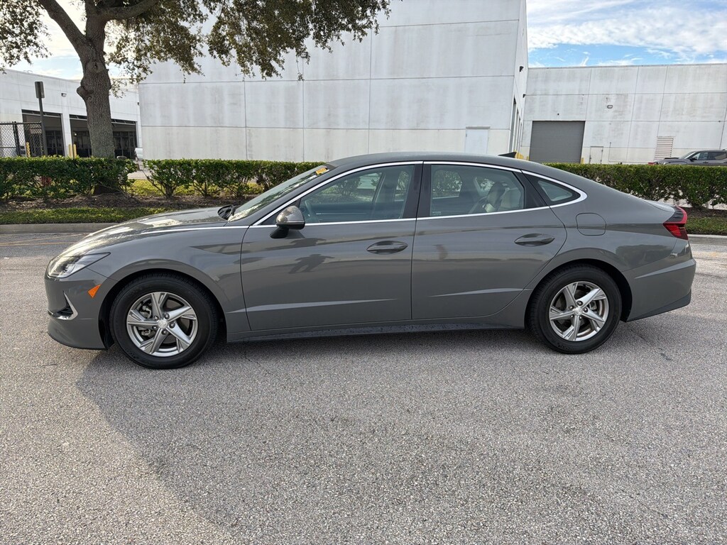 Used 2023 Hyundai Sonata SE Sedan