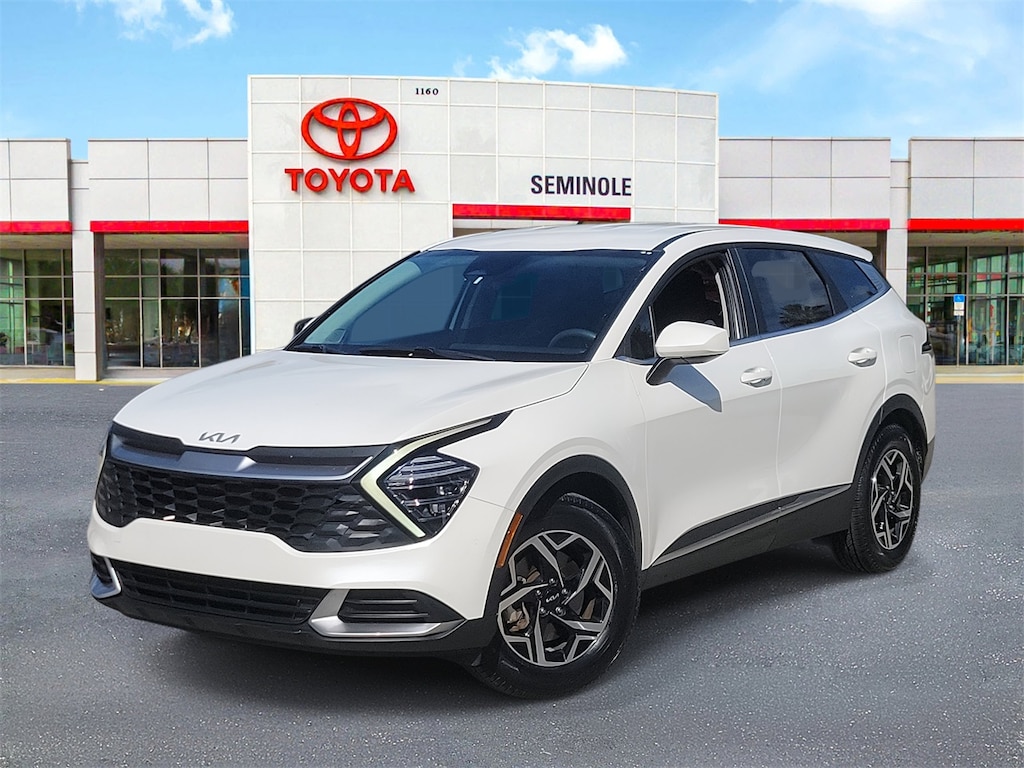 Used 2024 Kia Sportage LX SUV