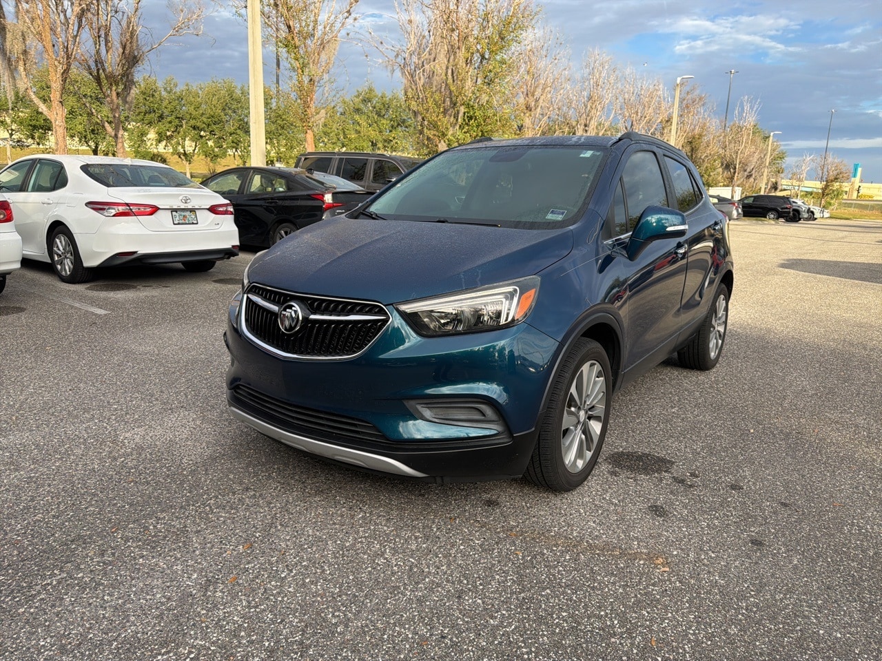 2019 Buick Encore Preferred's photo