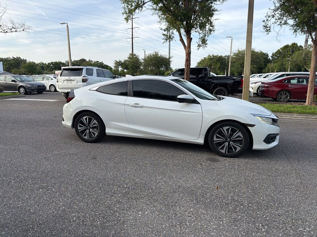 Used 2017 Honda Civic EX-T Coupe