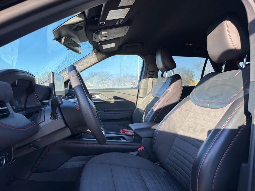Used 2025 Ford Explorer ST-Line SUV