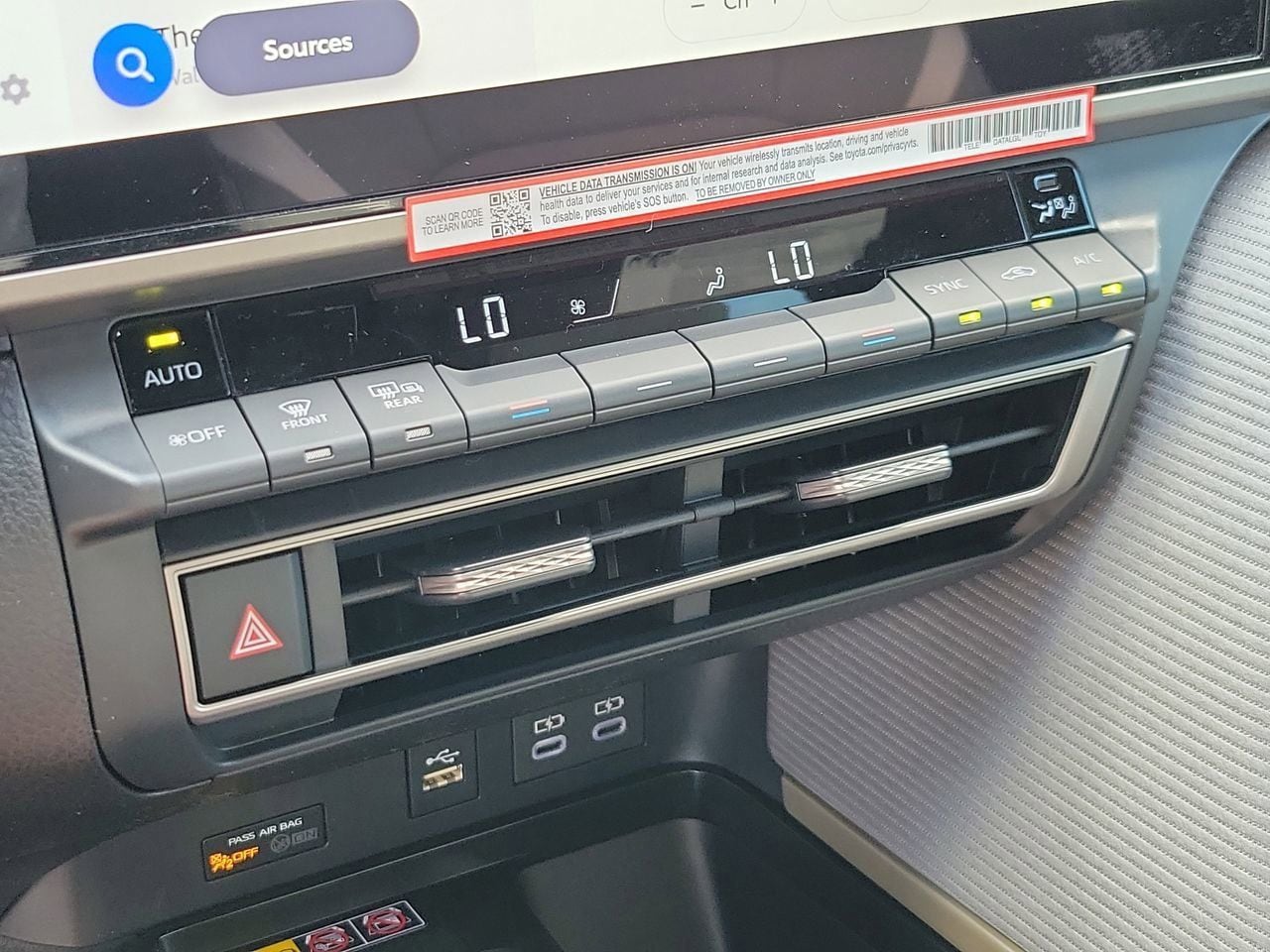 2026 Toyota Camry SE - Photo 26