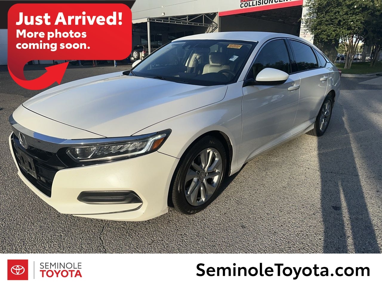2018 Honda Accord 1.5T LX CVT's photo