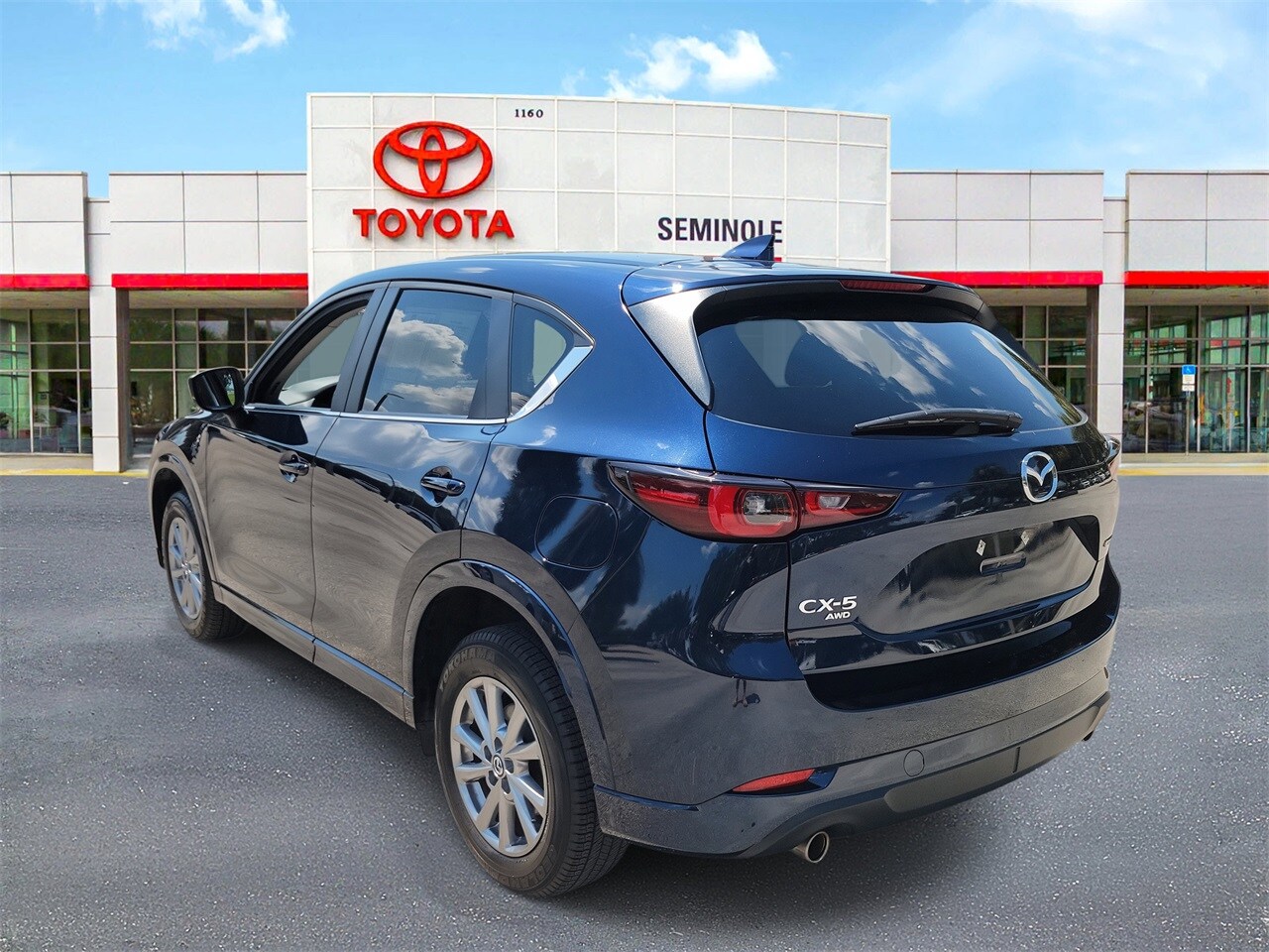 2024 Mazda CX-5 2.5 Select photo 3