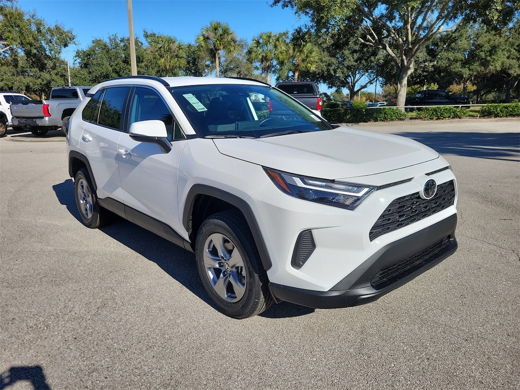 New 2025 Toyota RAV4 XLE SUV