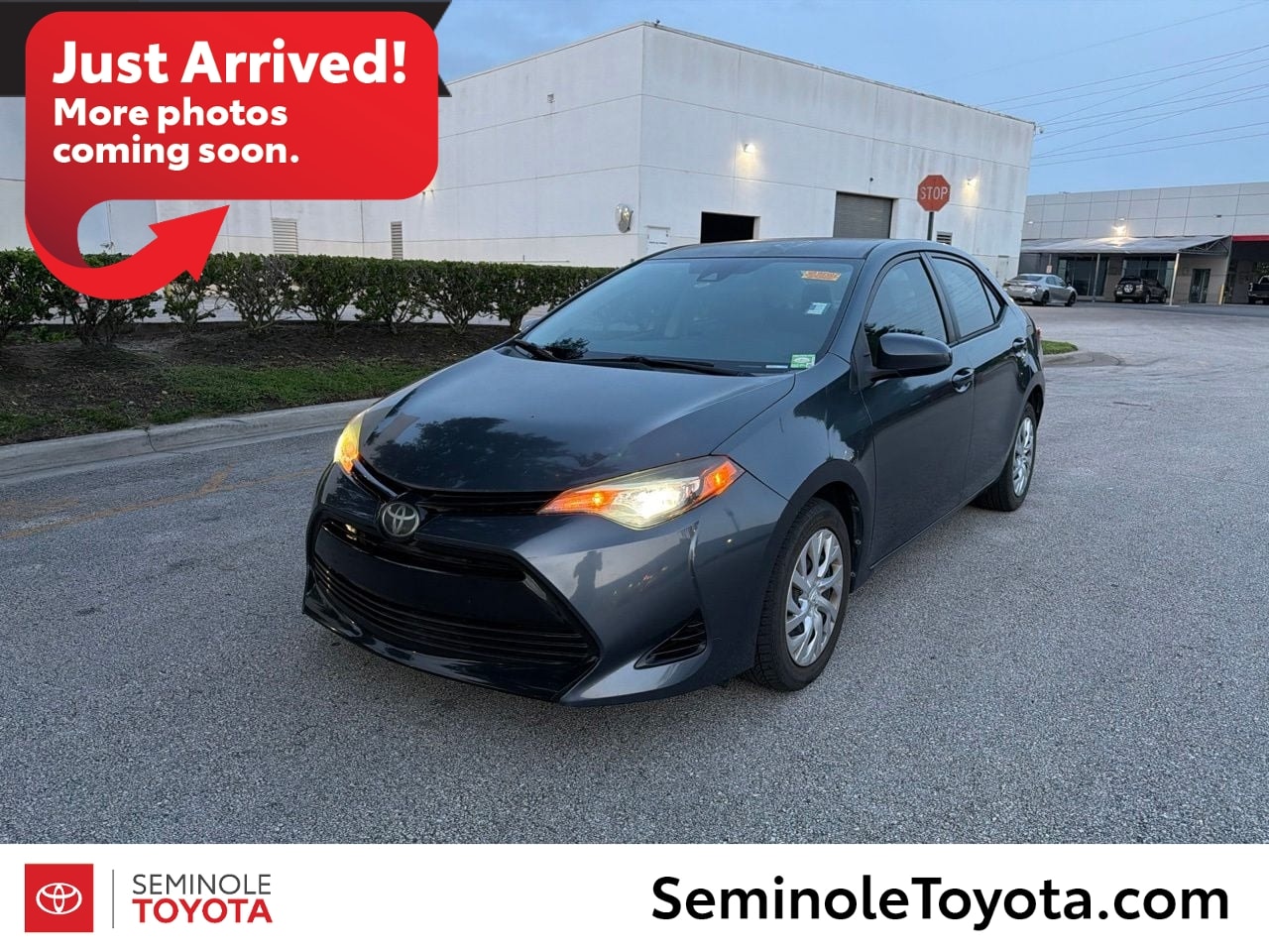  2017 Toyota Corolla LE   
