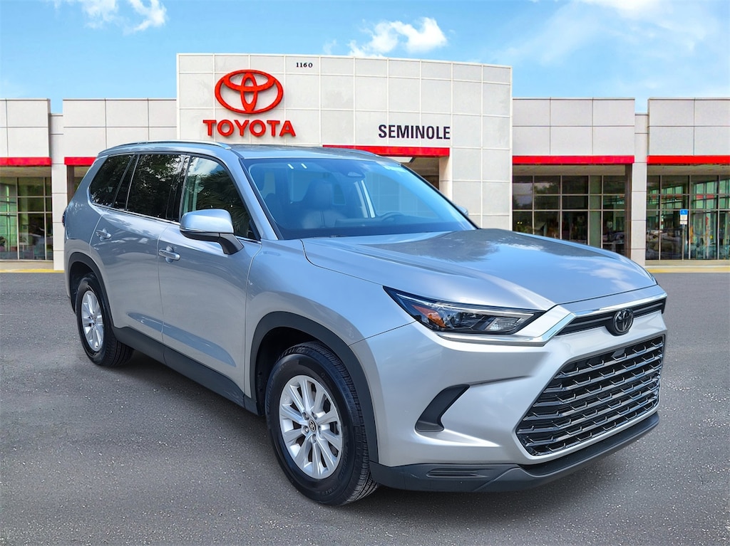 Used 2025 Toyota Grand Highlander XLE SUV