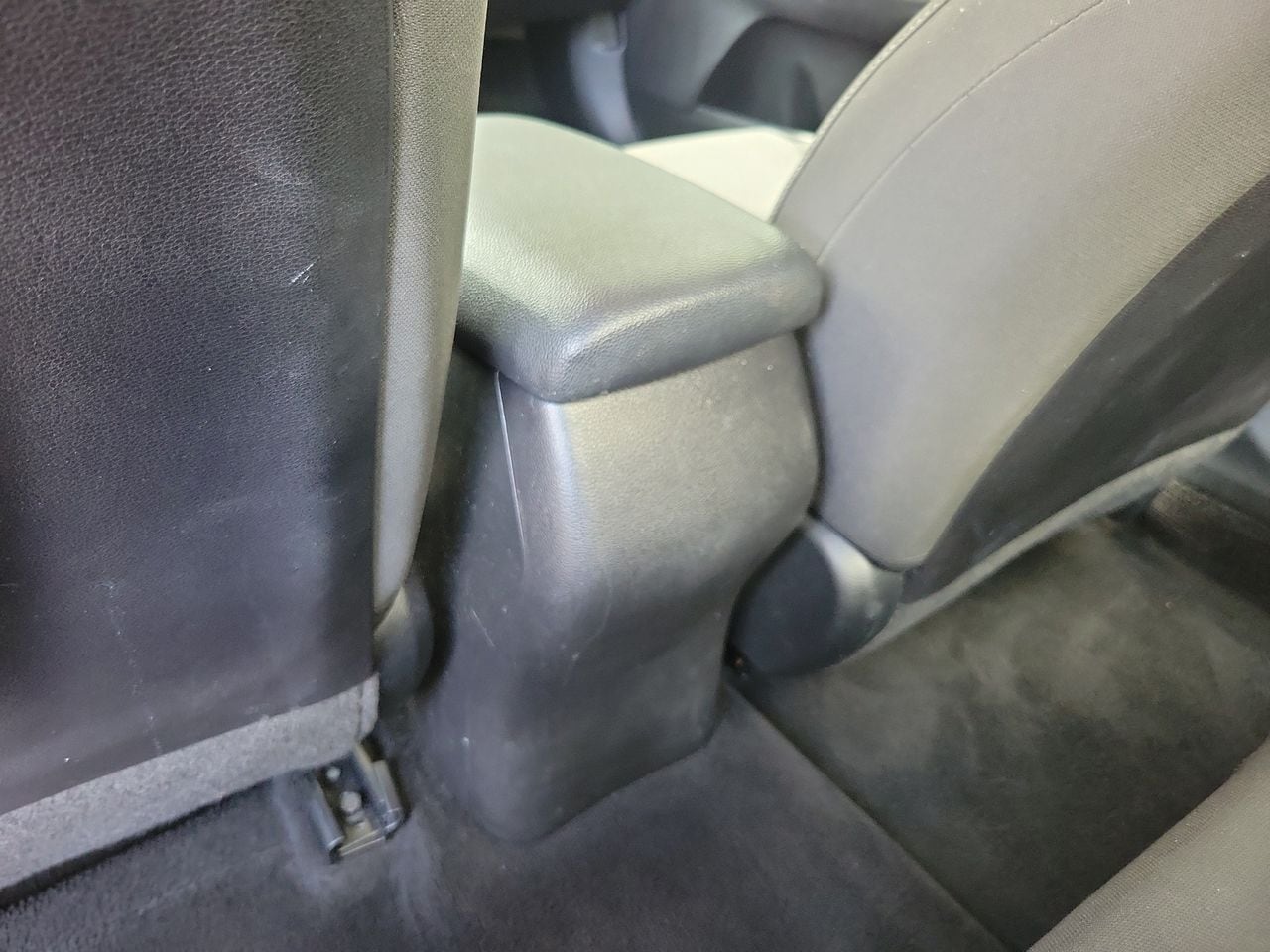 Photo 10