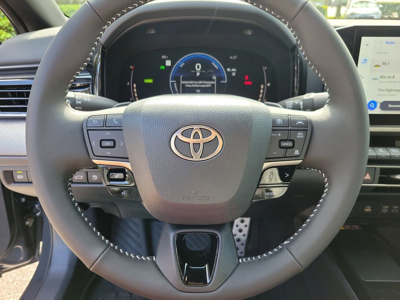 2026 Toyota Camry SE - Photo 19