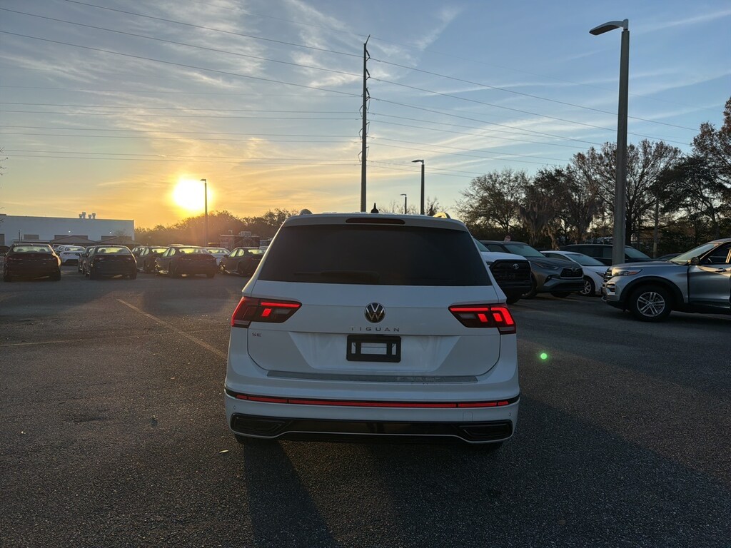 Used 2022 Volkswagen Tiguan 2.0T SE R-Line Black SUV