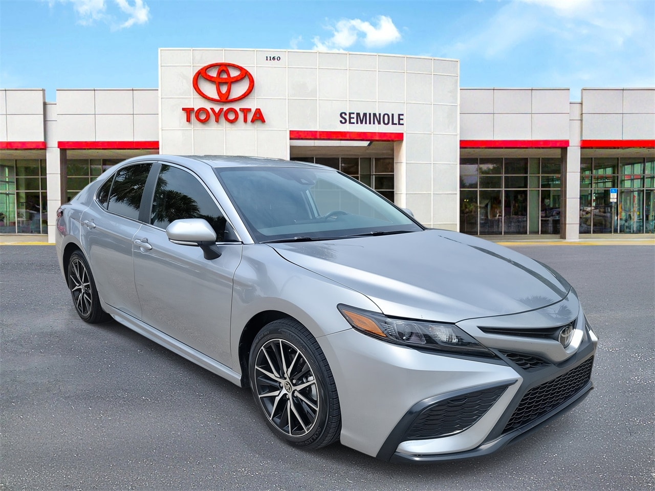 Used 2024 Toyota Camry SE with VIN 4T1G11AK7RU897448 for sale in Sanford, FL
