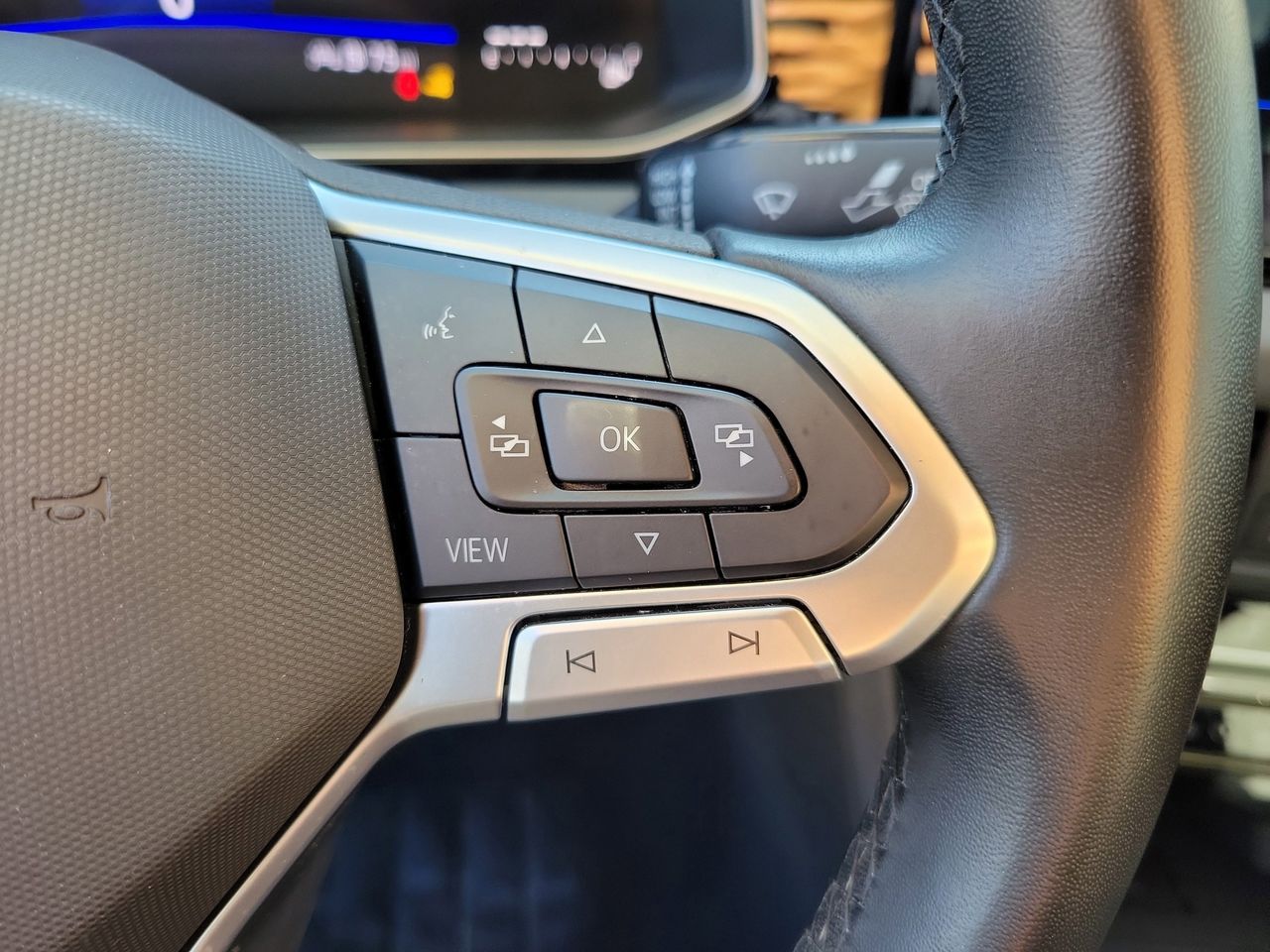 2025 Volkswagen Jetta SE - Photo 20