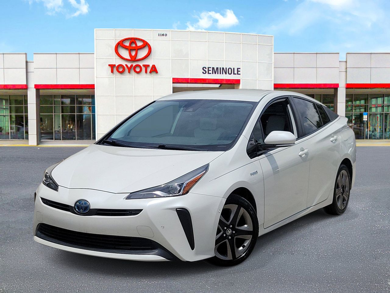 2019 Toyota Prius Limited FWD's photo